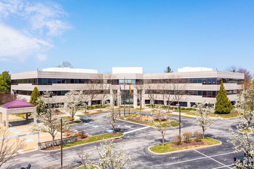 More Photos Of 1000 Westlakes Dr, Berwyn Unknown For Lease