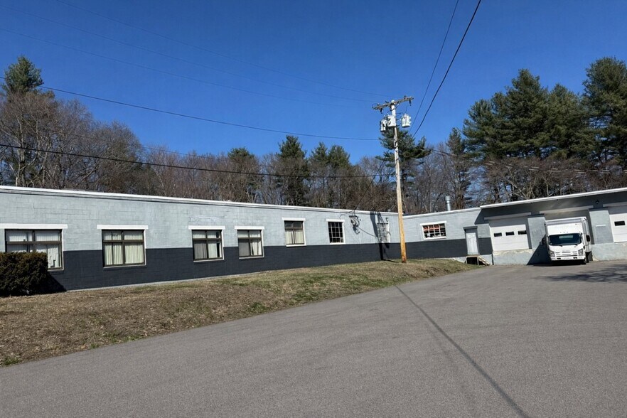 More Photos Of 1625 Washington St, Holliston Unknown For Lease