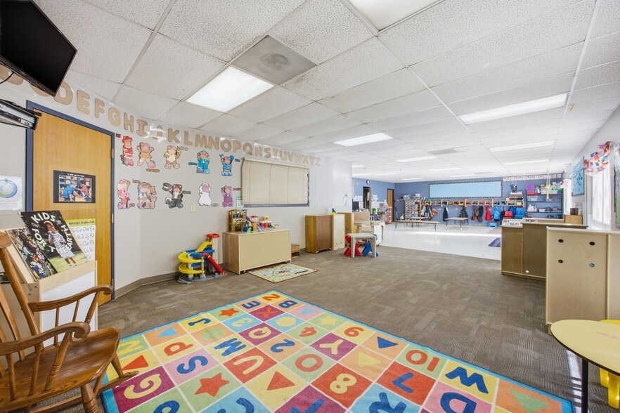 More Photos Of 502 7th St N, Fargo Daycare Center For Lease