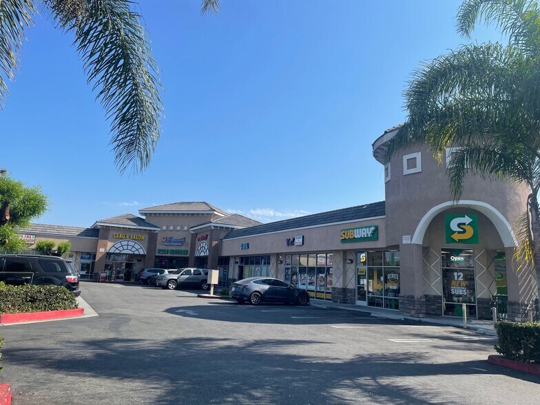 More Photos Of 2627 W Edinger Ave, Santa Ana Unknown For Lease