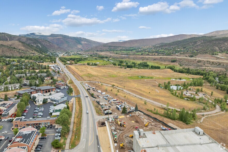 More Photos Of 33885 U.S. 6, Edwards Land For Sale