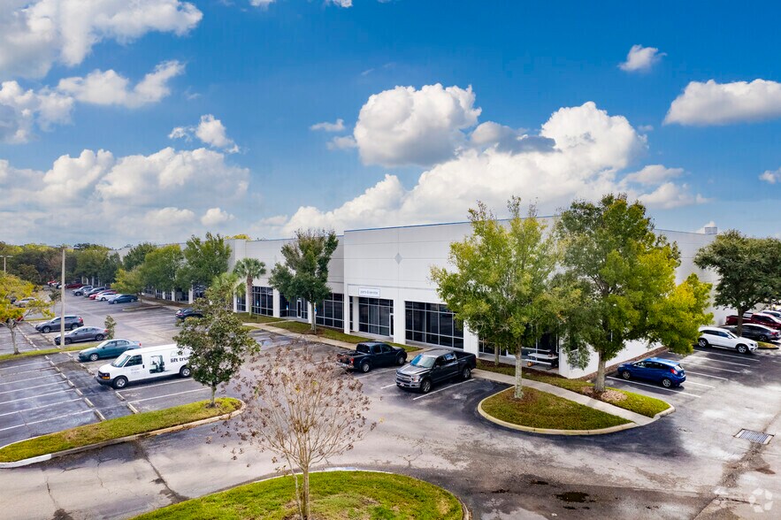 More Photos Of 8600-8655 Elm Fair Blvd, Tampa Unknown For Lease