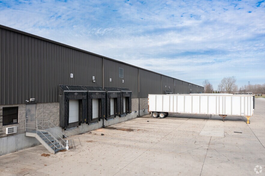 More Photos Of 1005 Reed Dr, Monroe Warehouse For Lease