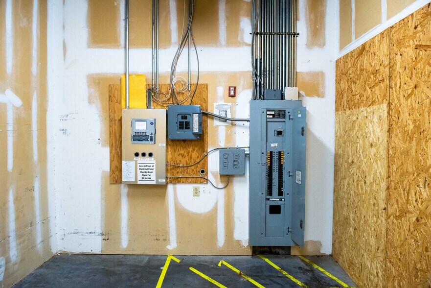 More Photos Of 2120 Morganton Blvd SW, Lenoir General Retail For Lease