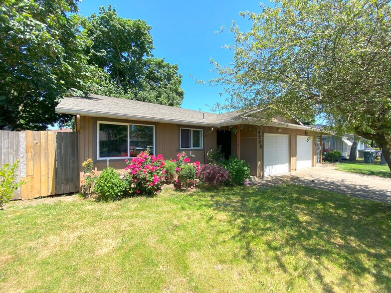 More Photos Of 4805 Buffalo Dr SE, Salem Multifamily For Sale