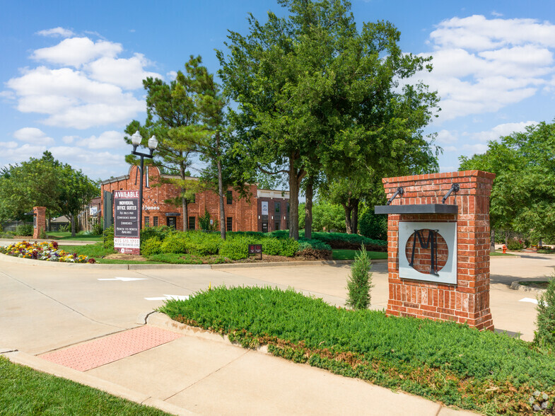 Primary Photo Of 15712 N Pennsylvania Ave, Edmond Unknown For Lease