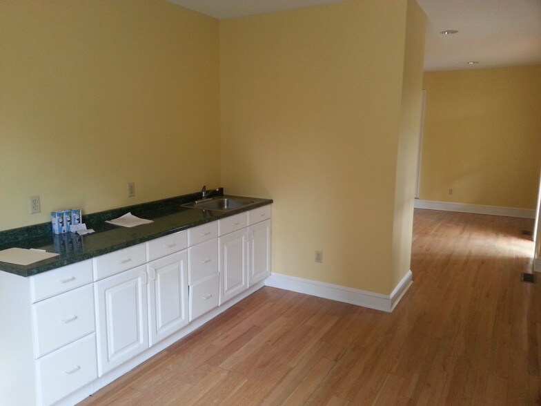 More Photos Of 292 Prospect Plains Rd, Cranbury Office For Lease