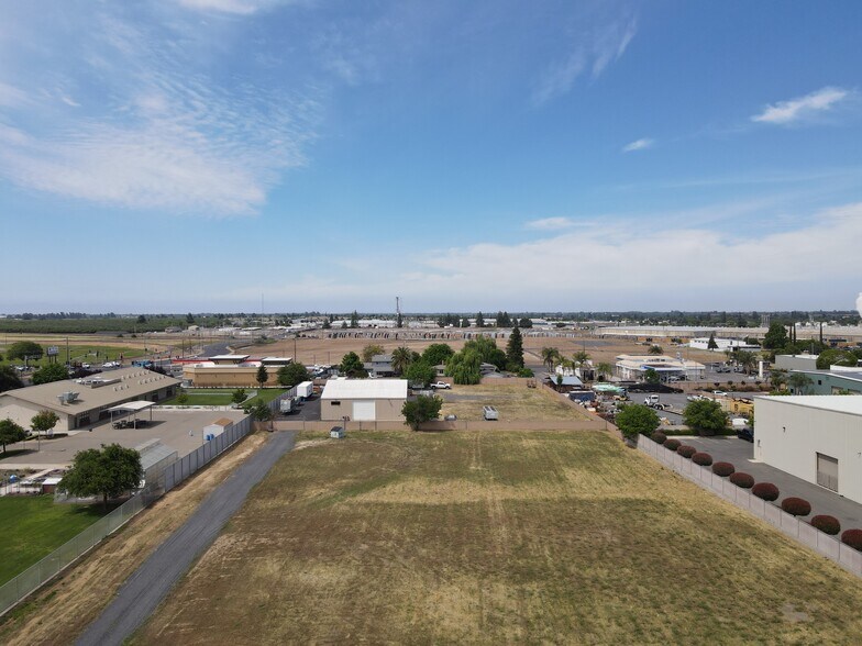 More Photos Of 1003 Wakefield Dr, Oakdale Land For Sale