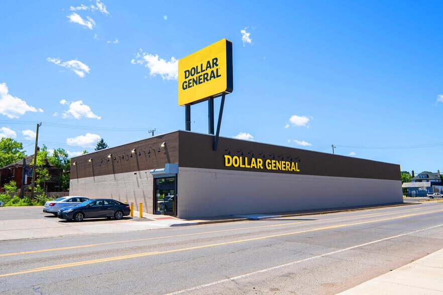 More Photos Of 3431 Joy Rd, Detroit Freestanding For Lease