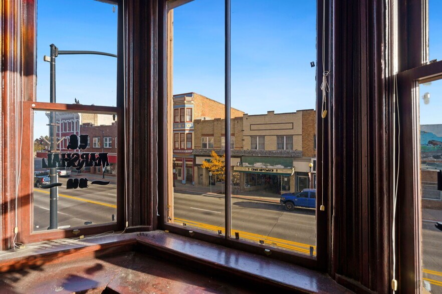 More Photos Of 216 W Lincolnway, Cheyenne Storefront Retail Office For Sale