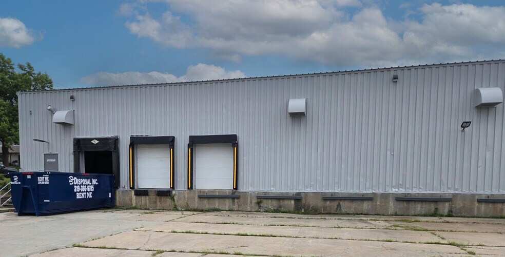 More Photos Of 2055 N Towne Ln NE, Cedar Rapids Industrial For Sale