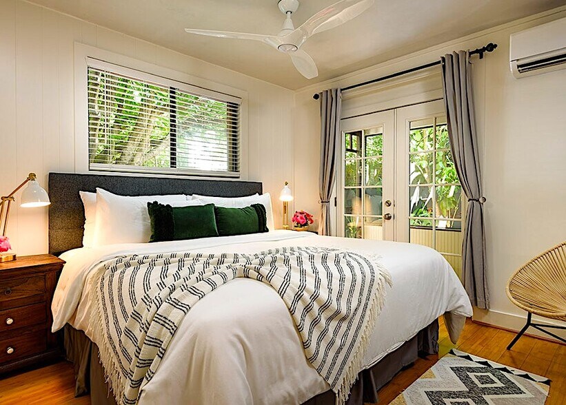 More Photos Of 93 Hana Hwy, Paia Hotel For Sale