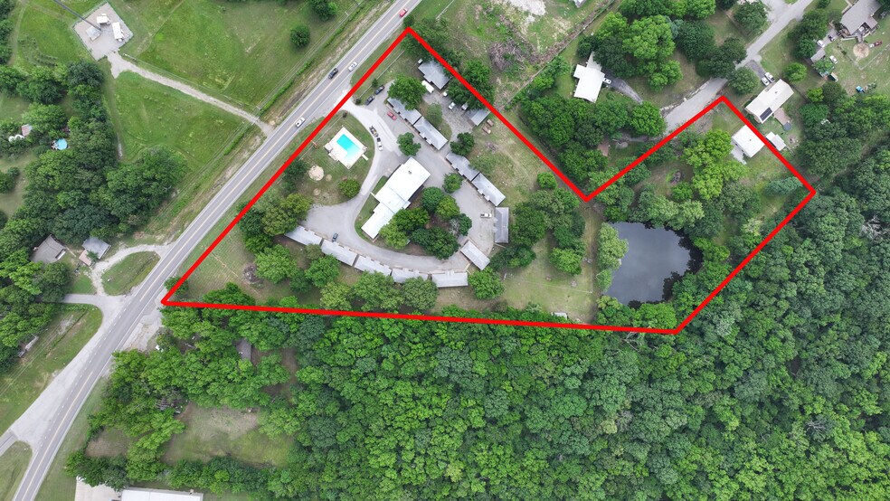 More Photos Of 33700 S 51 Hwy, Wagoner Hotel For Sale