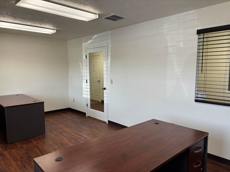 More Photos Of 16910 FM 2920 Rd, Tomball Office For Lease