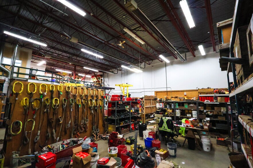 More Photos Of 26620 56 Ave, Langley Twp Warehouse For Sale