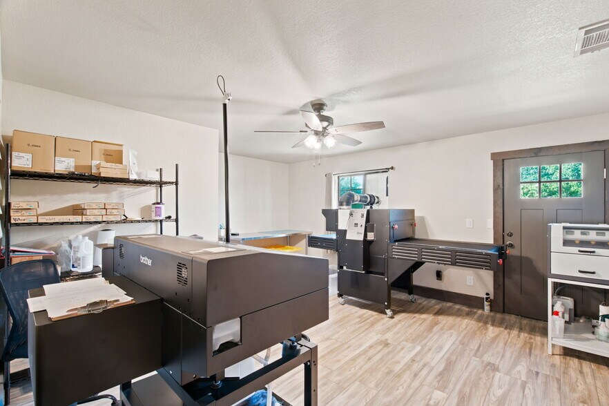 More Photos Of , Mineral Wells Unknown For Sale