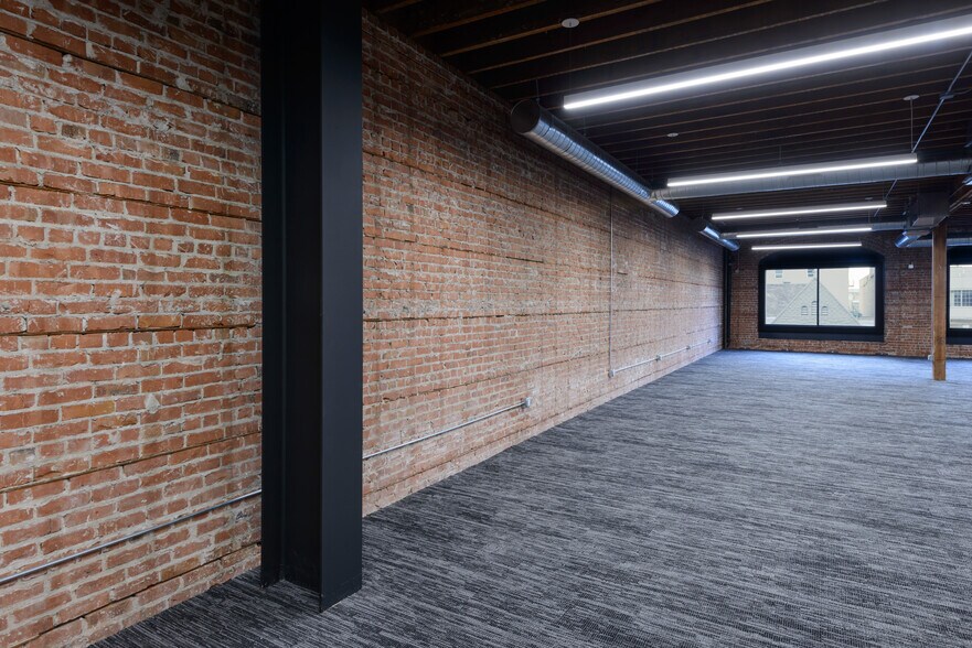 More Photos Of 1714-1720 Franklin St, Oakland Office For Sale