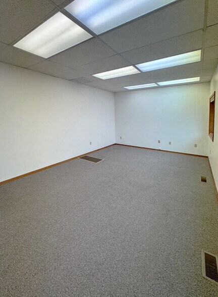 More Photos Of 660 Swift Blvd, Richland Medical For Lease