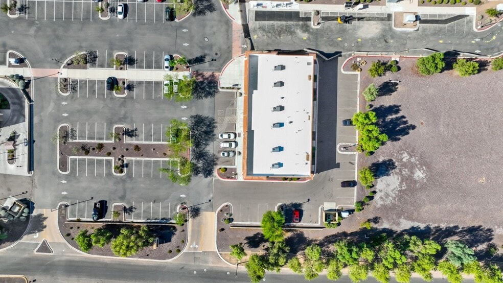 More Photos Of Country Club Dr & Baseline Rd SSEC, Gilbert General Retail For Lease