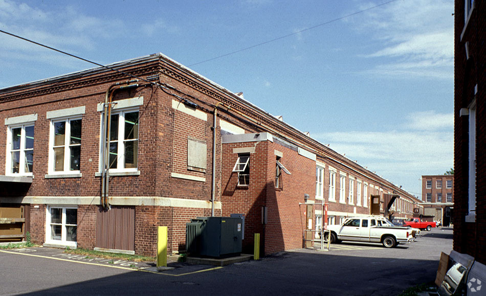 Primary Photo Of 955 Connecticut Ave, Bridgeport Unknown For Lease