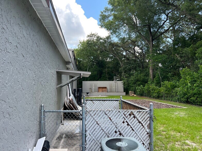 More Photos Of , Tampa Unknown For Sale