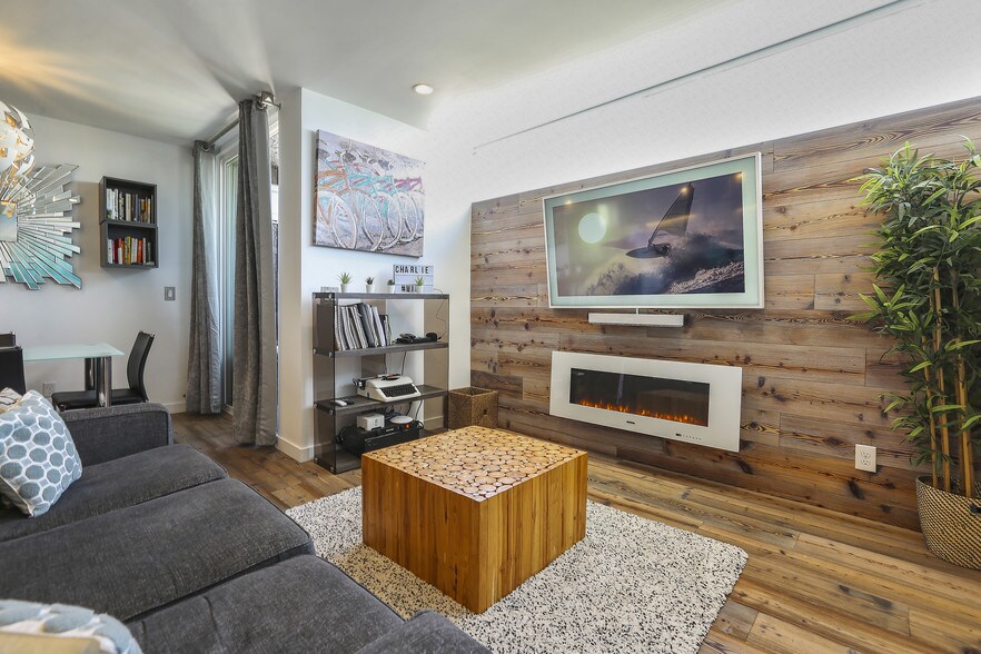More Photos Of 472 Rosecrans Ave, Manhattan Beach Apartments For Sale