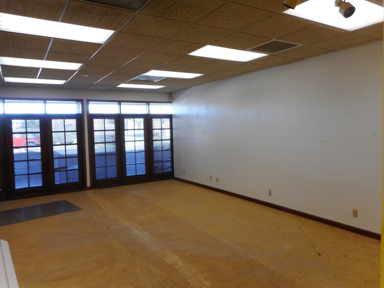 More Photos Of 1645 E Missouri Ave, Phoenix Office For Lease