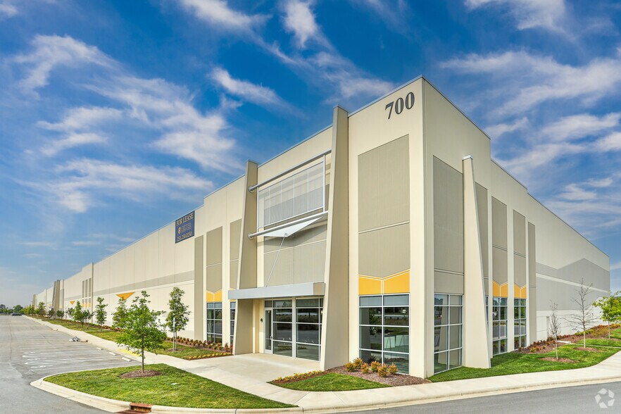 More Photos Of 700 Derita Rd, Concord Warehouse For Lease