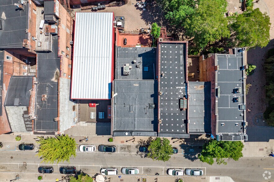 More Photos Of 136 Washington St, Binghamton Multifamily For Sale