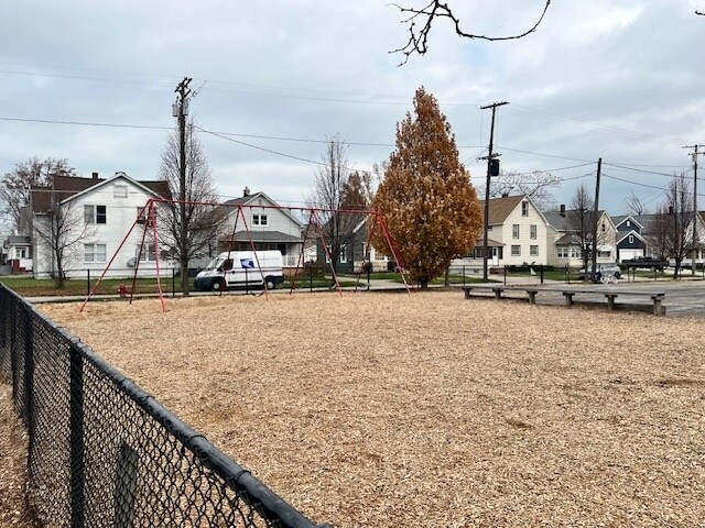 More Photos Of 602 Plum St, Painesville Schools For Sale
