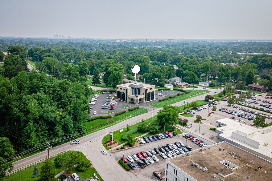 Primary Photo Of 1700 Old Bluegrass Ave, Louisville Medical For Lease