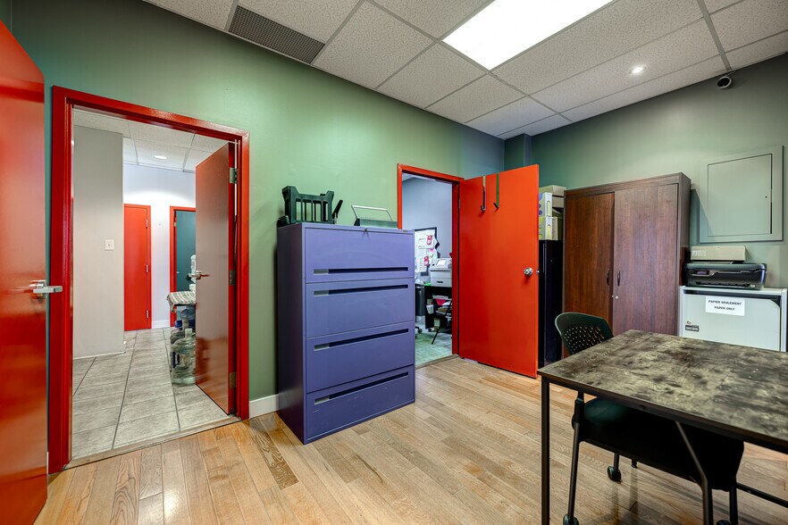 More Photos Of 1449-1463 Rue Du Collège, Montréal Apartments For Lease