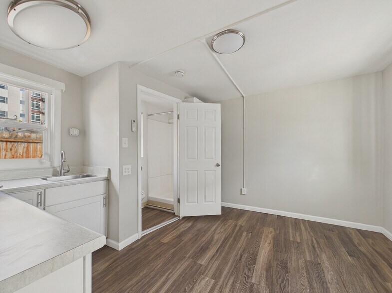 More Photos Of 7207 Grandview Ave, Arvada Medical For Sale