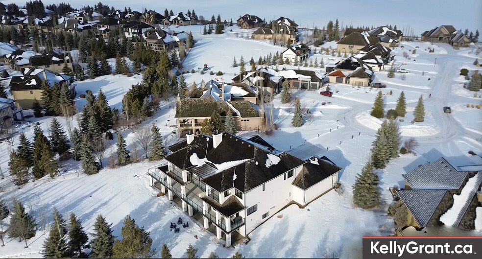 More Photos Of 136 River Heights Lane, Sturgeon County Multifamily For Sale