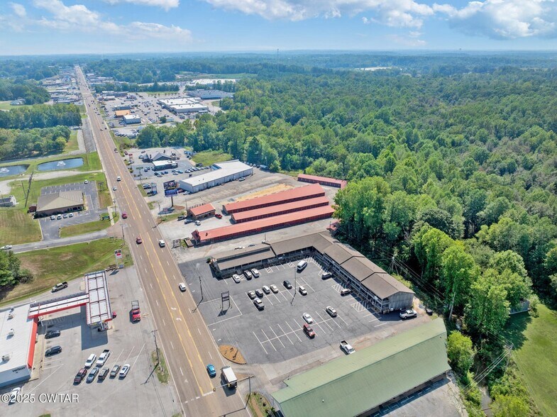 More Photos Of 777 W Church St, Lexington General Retail For Sale