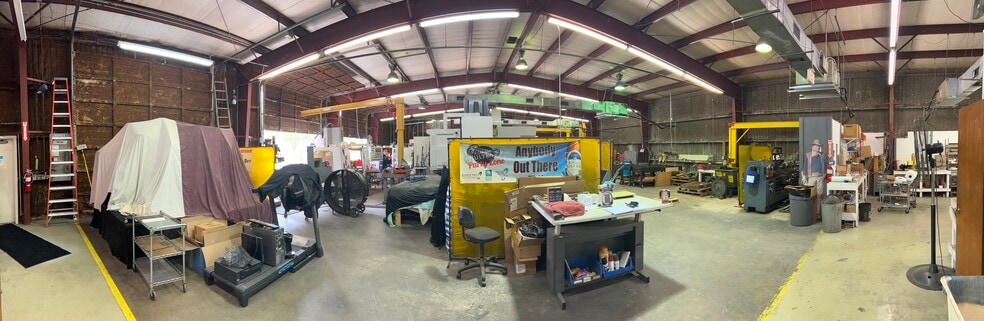 More Photos Of 5757 Teague Rd, Houston Warehouse For Lease