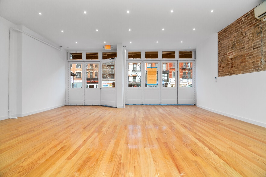 More Photos Of 92 2nd Ave, New York Apartments For Lease