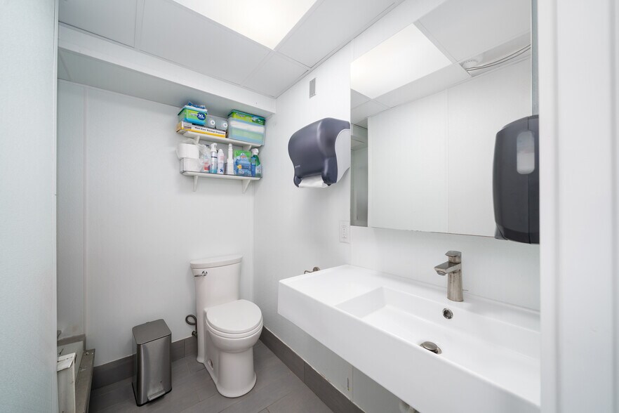 More Photos Of 155 3rd St, Hoboken General Retail For Sale