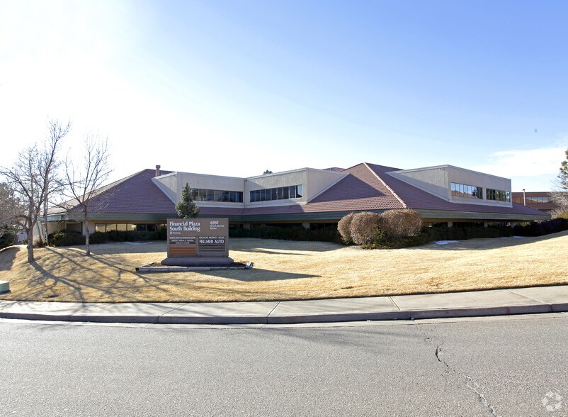 More Photos Of 6767 S Spruce St, Englewood Medical For Lease