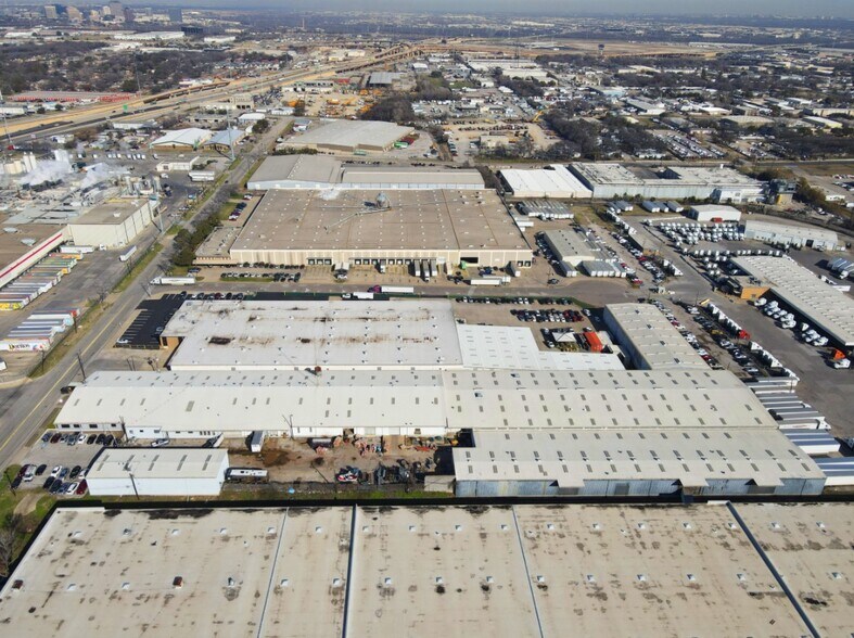 More Photos Of 600 N Wildwood Dr, Irving Warehouse For Sale