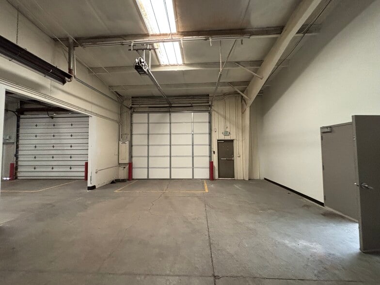 More Photos Of 738 Scarlet St, Grand Junction Warehouse For Lease
