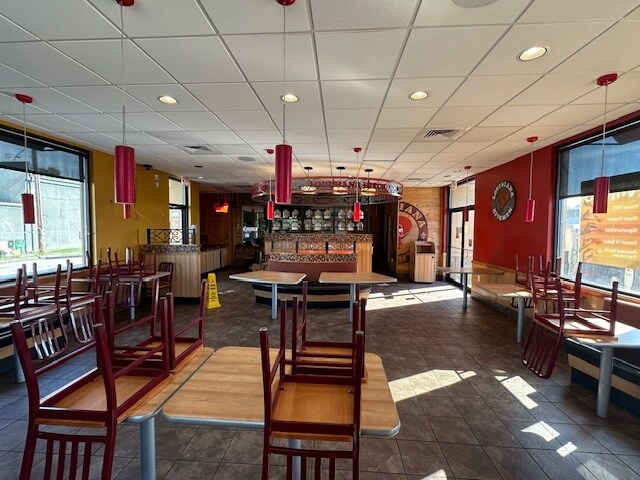 More Photos Of 6105 Ringgold Rd, Chattanooga Fast Food For Sale