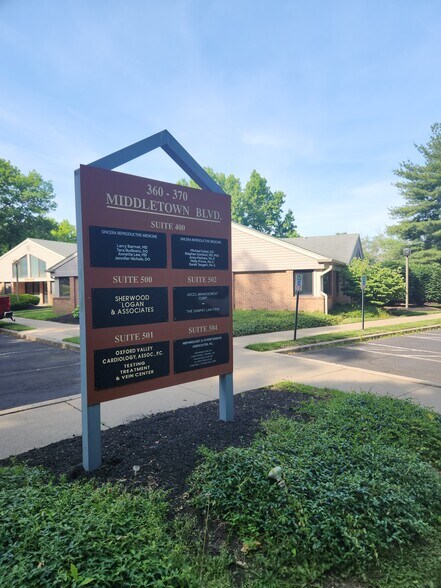 More Photos Of 360 Middletown Blvd, Langhorne Medical For Lease