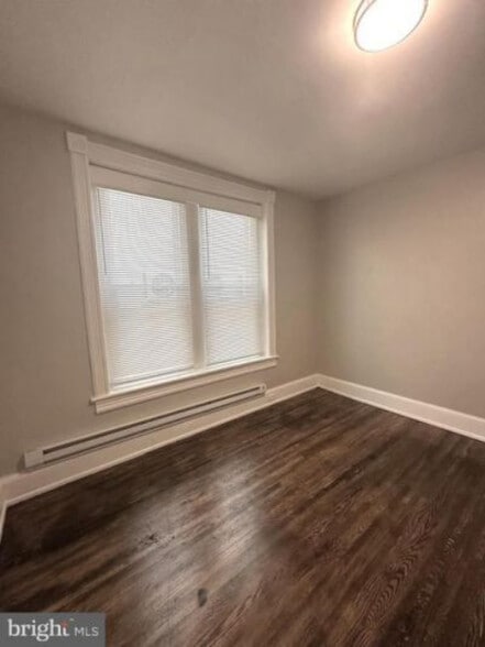 More Photos Of 228-230 Summit Ave, Hagerstown Apartments For Sale