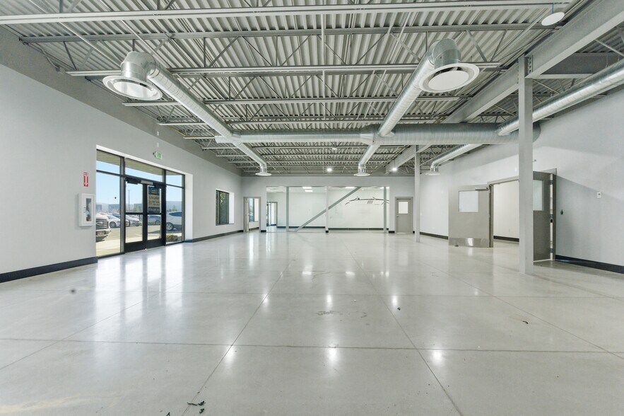 More Photos Of 3500 S Mountain Vista Pky, Provo Industrial For Lease