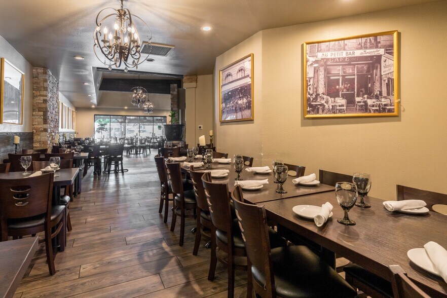More Photos Of 858 W Lancaster Blvd, Lancaster Restaurant For Sale