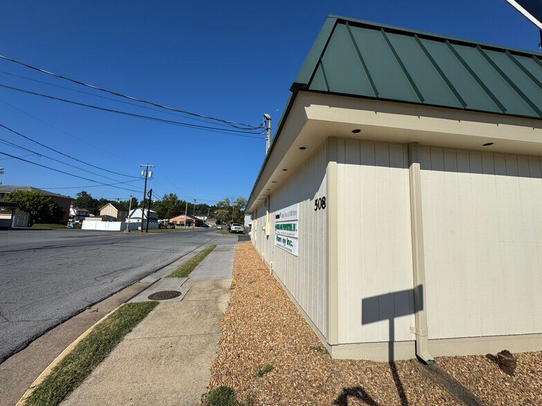 More Photos Of 508 N Commerce Ave, Front Royal Bank For Sale