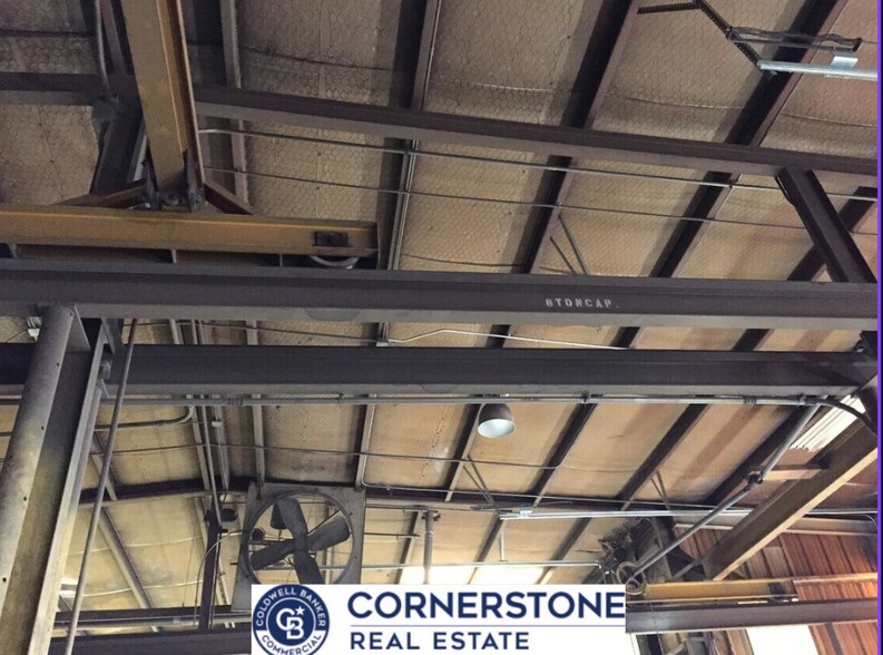 More Photos Of 901 N Foster Rd, Casper Warehouse For Sale