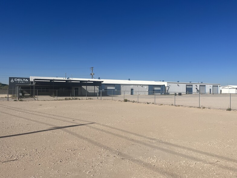 More Photos Of 6600 W Highway 80, Midland Warehouse For Sale