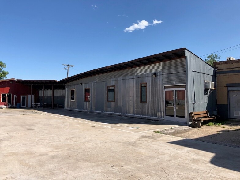 More Photos Of 501 Pedernales St, Austin Warehouse For Lease